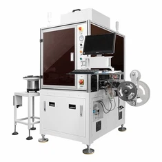 Maszyna do umieszczania kamer